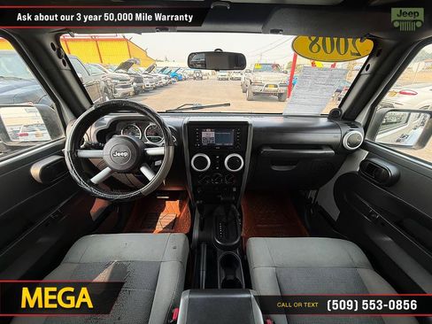 Used 2008 Jeep Wrangler Unlimited Sahara AWD/4WD image 28