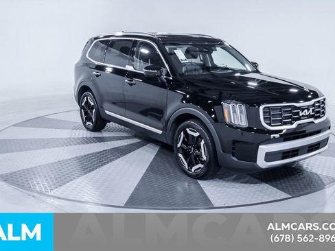 Used 2024 Kia Telluride S w/ S Sunroof Package FWD image 14