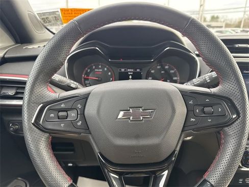 Certified 2023 Chevrolet TrailBlazer RS w/ Sun and Liftgate Package image 11