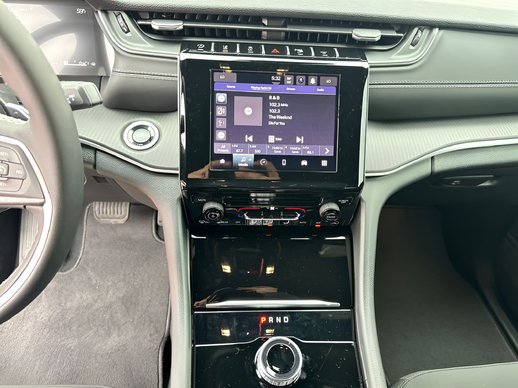 New 2026 Jeep Grand Cherokee Laredo RWD image 22