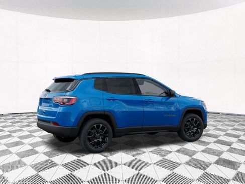 New 2026 Jeep Compass Latitude image 6