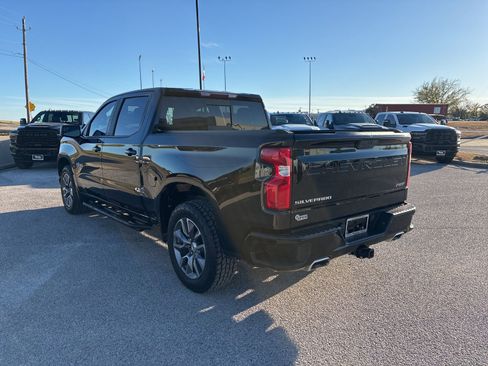 Used 2021 Chevrolet Silverado 1500 RST w/ Convenience Package II image 3