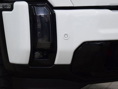 Used 2024 GMC Sierra 2500 AT4 w/ AT4 Premium Plus Package image 12