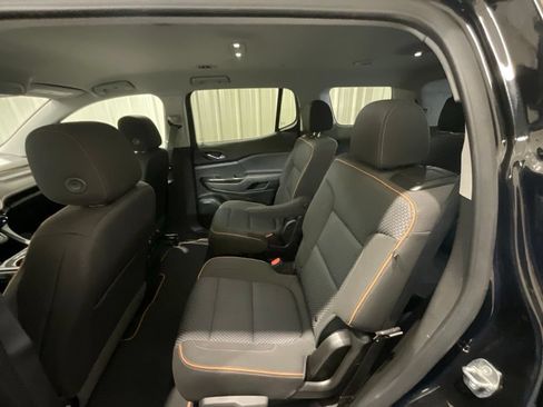 Used 2023 GMC Acadia AT4 w/ Trailering Package AWD/4WD image 11