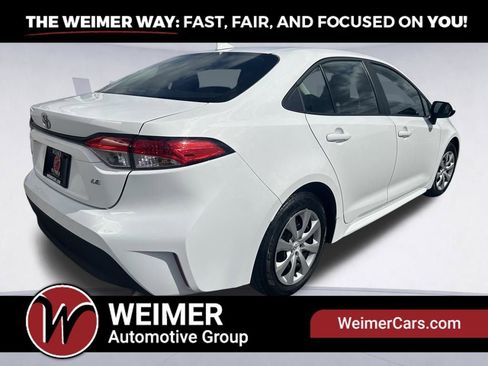 Used 2023 Toyota Corolla LE FWD image 5