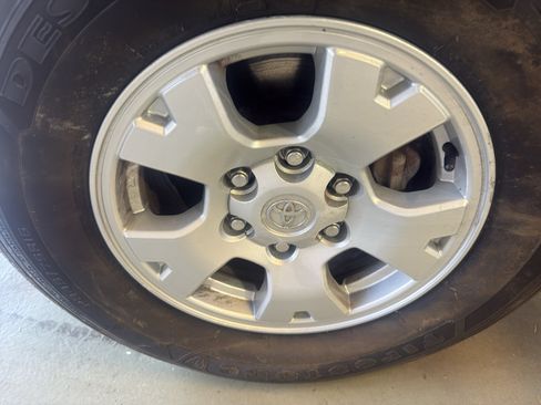 Used 2011 Toyota Tacoma 4x4 Access Cab w/ SR5 Pkg #2 image 31