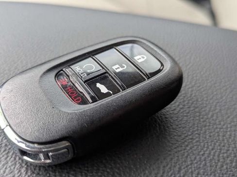 Used 2024 Honda CR-V EX image 31