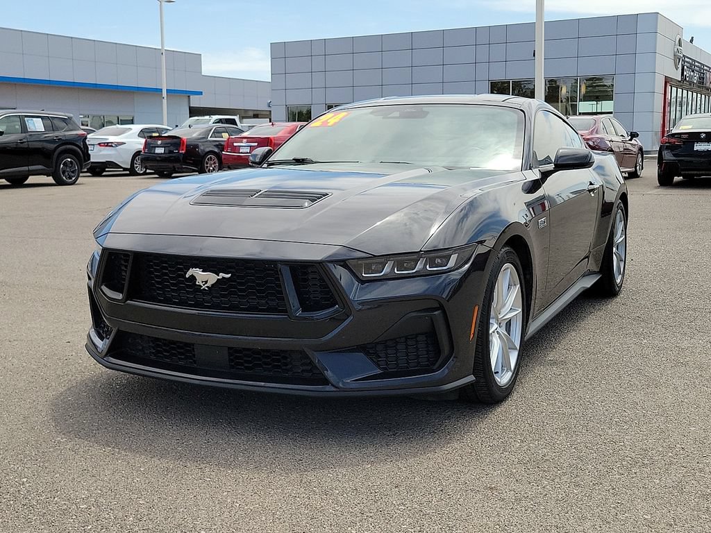 Used 2024 Ford Mustang GT Premium RWD image 4