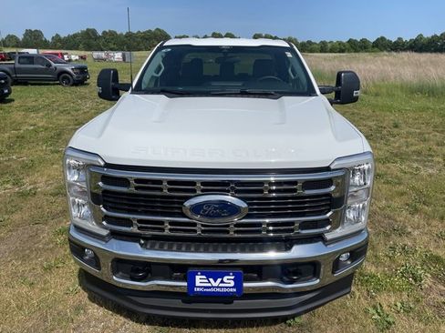 New 2025 Ford F350 XLT image 14