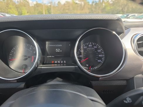 Used 2020 Ford Mustang Convertible w/ Equipment Group 101A image 5