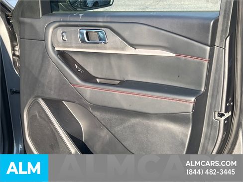 Certified 2025 Ford Explorer ST-Line AWD/4WD image 18