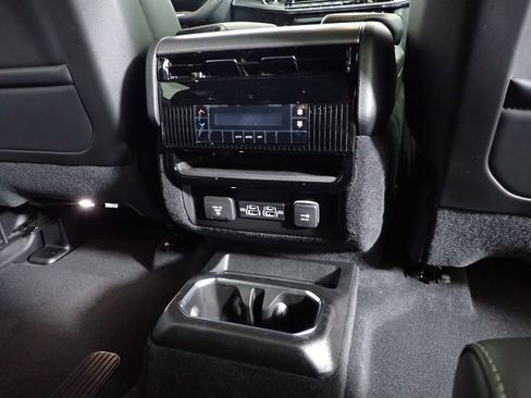 New 2026 Jeep Grand Wagoneer L 4WD image 43