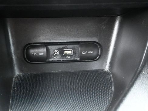 Used 2017 Kia Sportage LX image 15