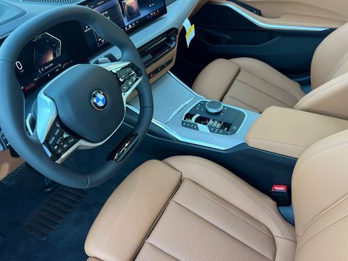Used 2026 BMW 330i Sedan w/ Premium Package RWD image 4