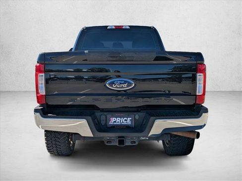 Used 2019 Ford F250 XL w/ STX Appearance Package image 6