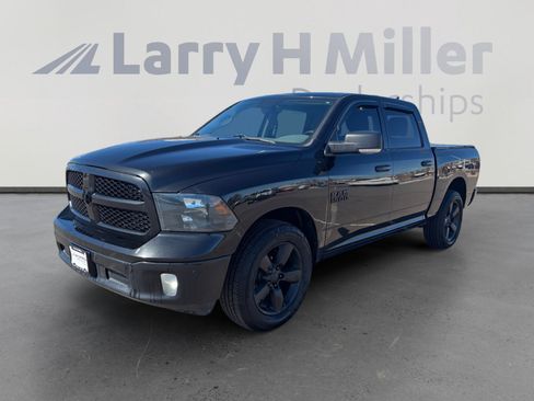 Used 2018 RAM 1500 Big Horn image 1