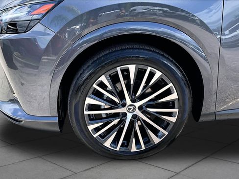 Used 2024 Lexus RX 350 w/ Technology Package AWD/4WD image 11