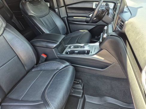 Used 2020 Ford Explorer ST w/ Premium Technology Package AWD/4WD image 16