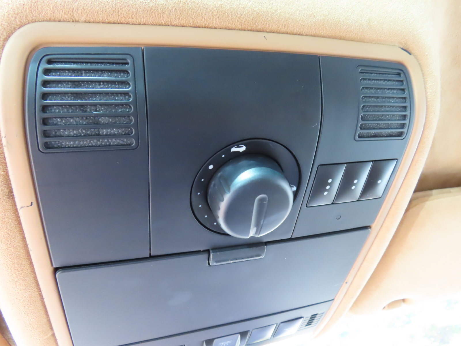 Used 2009 Porsche Cayenne GTS AWD/4WD image 49