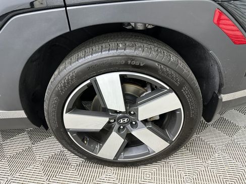 Used 2025 Hyundai Santa Fe Limited FWD image 24