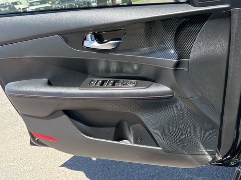 Used 2023 Kia Forte GT w/ GT2 Package FWD image 13