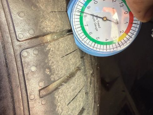 Used 2008 Chevrolet Corvette Convertible w/ Preferred Equipment Group image 35