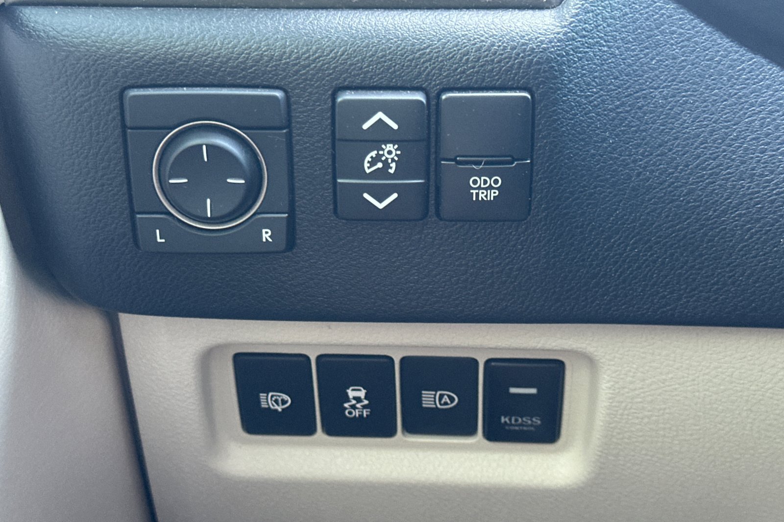 Used 2020 Lexus GX 460 Premium w/ Premium Package AWD/4WD image 39
