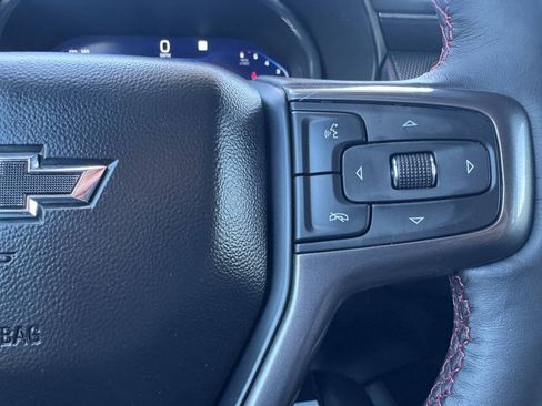 Used 2022 Chevrolet Suburban RST w/ Luxury Package AWD/4WD image 19