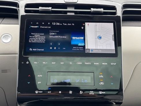 Used 2024 Hyundai Tucson Limited FWD image 19