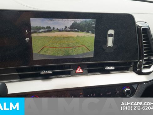Used 2023 Kia Sportage EX FWD image 9