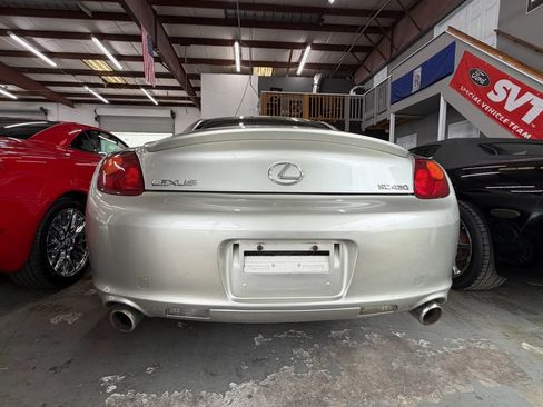 Used 2002 Lexus SC 430 Convertible RWD image 6