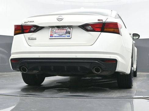Used 2025 Nissan Altima 2.5 SR w/ SR Premium Package FWD image 24