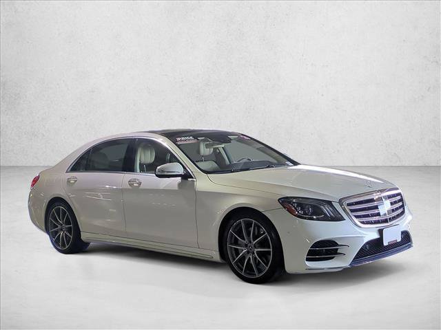 Used 2020 Mercedes-Benz S 560 Sedan image 3