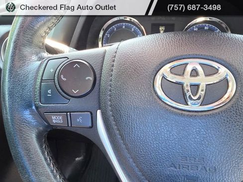 Used 2019 Toyota Corolla XSE FWD image 15