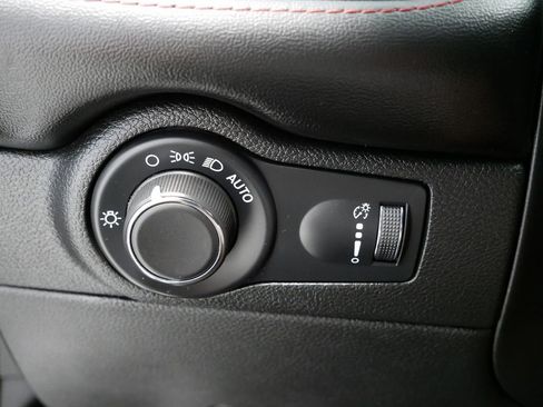 Certified 2024 Dodge Durango R/T image 22