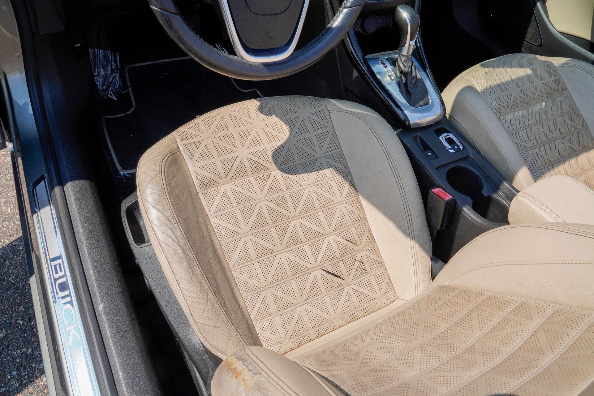 Used 2017 Buick Cascada Premium FWD image 12