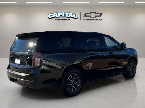 Used 2022 Chevrolet Suburban Z71 w/ Z71 Off-Road Package image 5