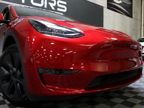 Used 2024 Tesla Model Y Long Range image 62