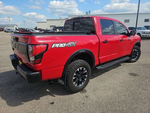 Used 2021 Nissan Titan PRO-4X w/ Off Road Protection Package AWD/4WD image 5