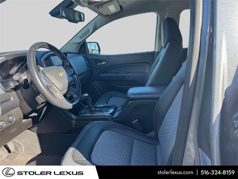 Used 2021 Chevrolet Colorado Z71 w/ Safety Package image 17