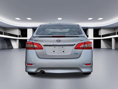 Used 2014 Nissan Sentra SR w/ Premium Package FWD image 5