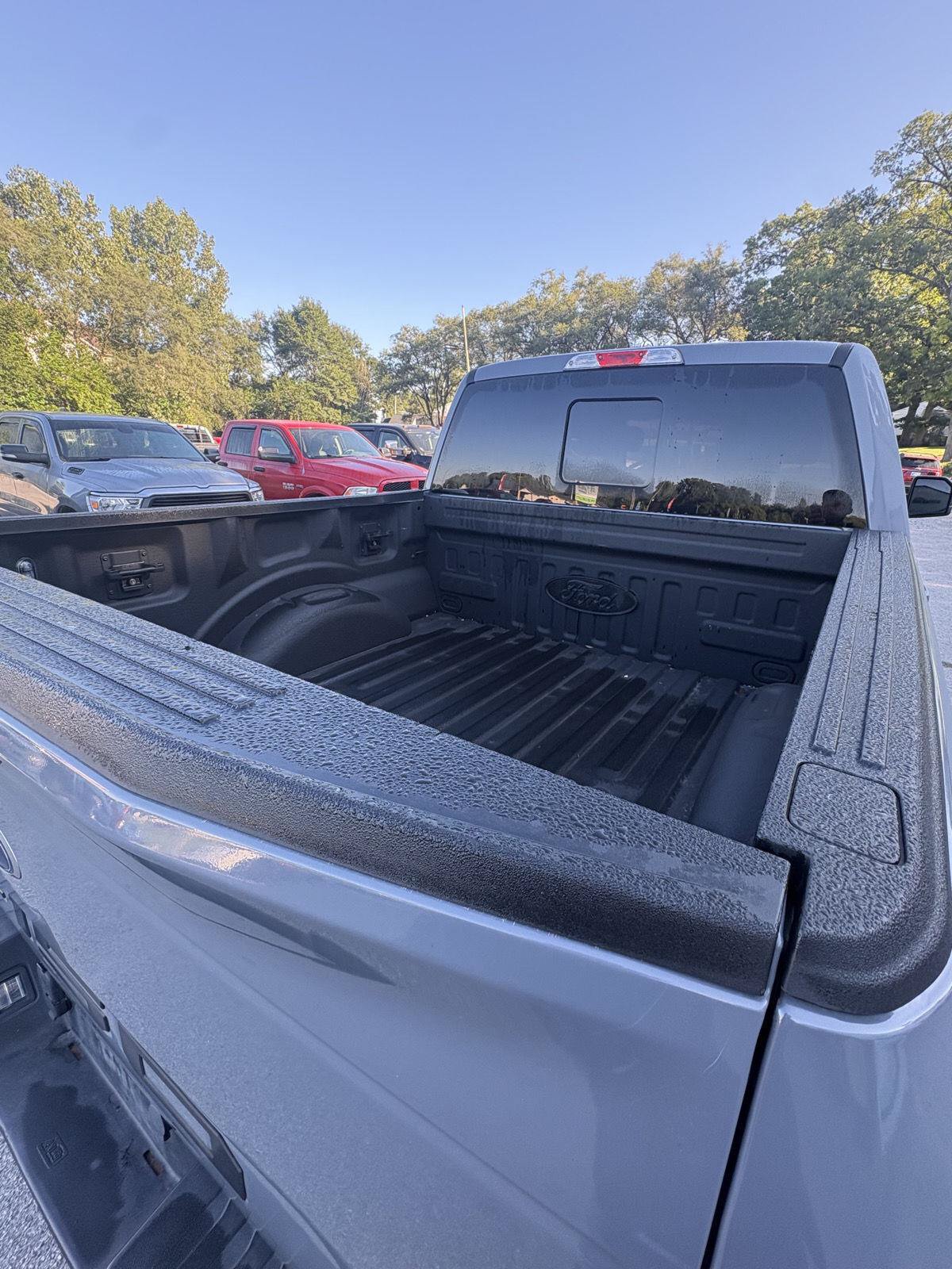 Used 2020 Ford F150 XLT w/ Equipment Group 302A Luxury AWD/4WD image 10