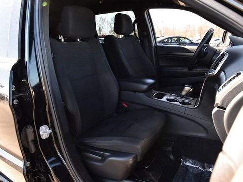 Used 2017 Jeep Grand Cherokee Laredo w/ Quick Order Package 23E image 18