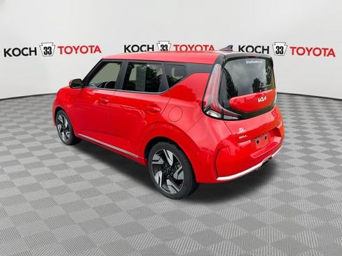 Used 2023 Kia Soul GT-Line FWD image 6