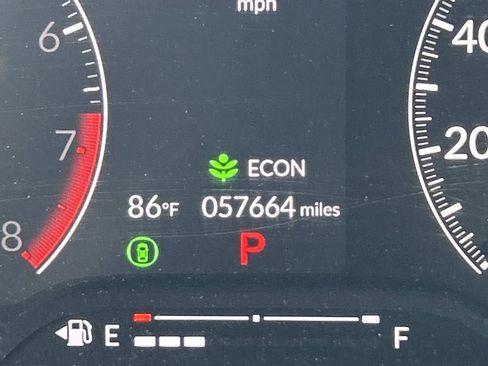 Used 2023 Honda Civic Sport image 29