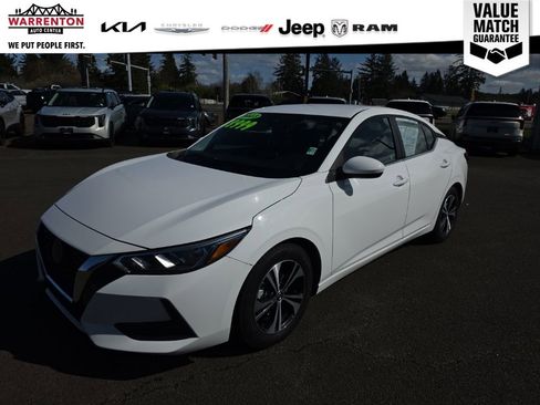 Used 2023 Nissan Sentra SV image 1