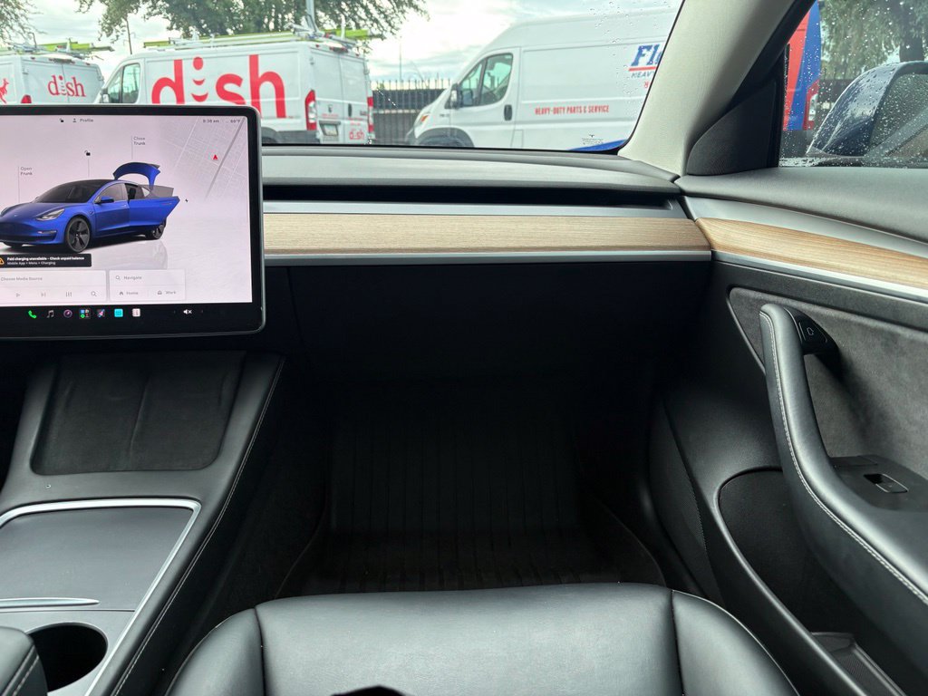 Used 2022 Tesla Model 3 RWD image 7
