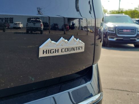 Used 2018 Chevrolet Traverse High Country image 7