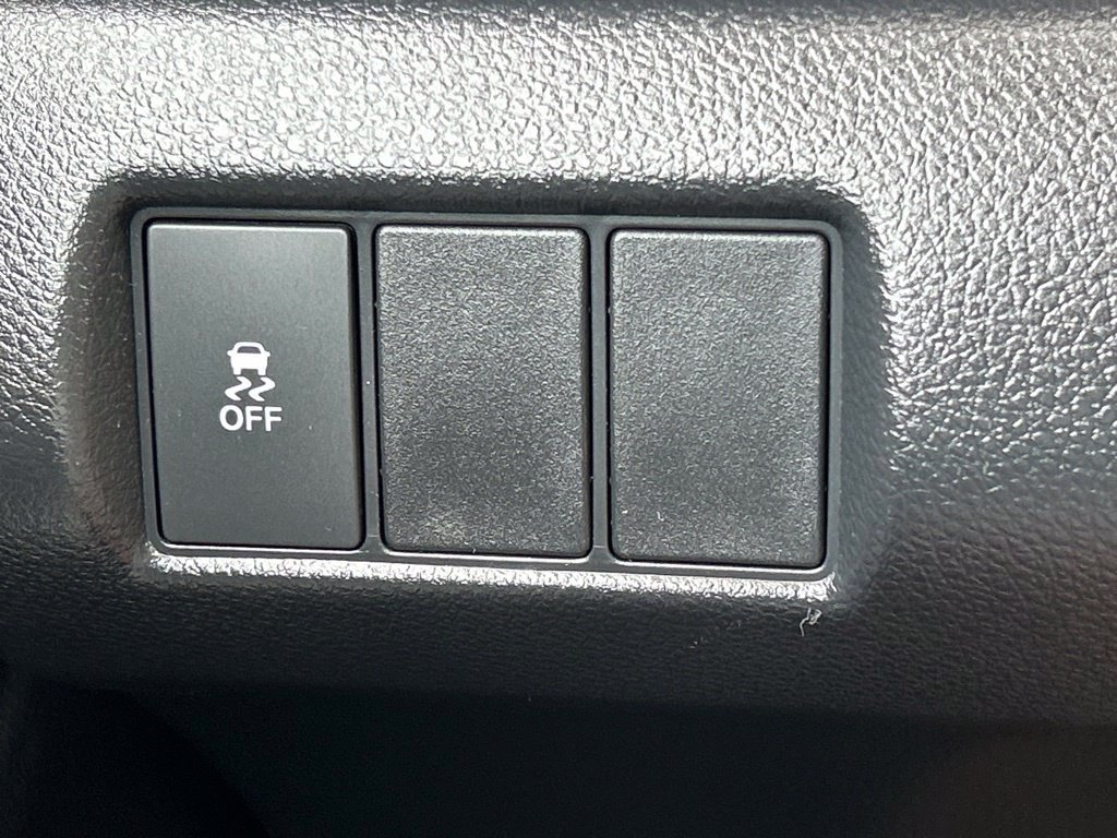Used 2025 Honda Pilot Sport image 30