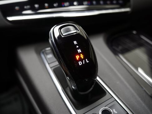 Used 2023 Cadillac Escalade Sport w/ Touring Package AWD/4WD image 34
